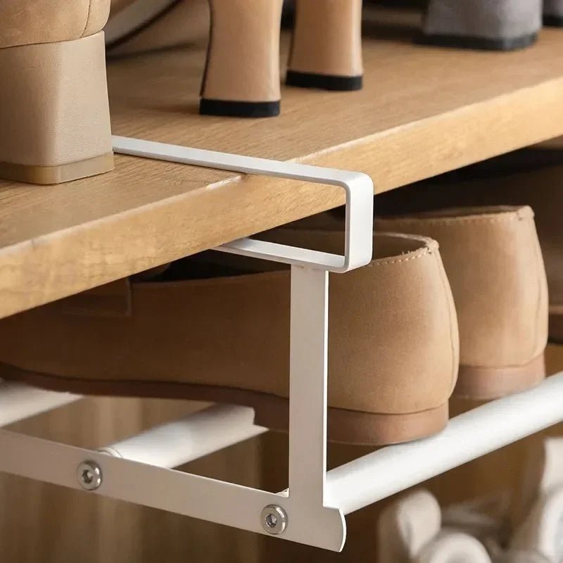 Étagère à Chaussures Ajustable – Organisateur Gain de Place à Niveaux pour Meuble à Chaussures avec Panier Suspendu - Orgnestly