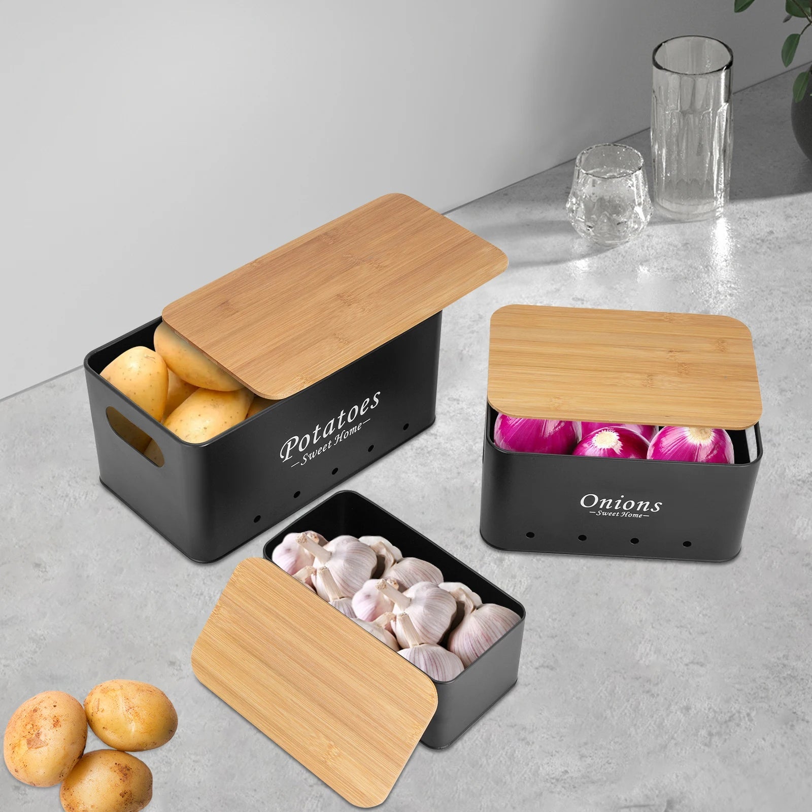 🥔🧅🧄 Lot de 3 Boîtes de Rangement avec Couvercle – Pommes de Terre, Oignons &amp; Ail | Organisation Cuisine Élégante | Couleur Noire - Orgnestly